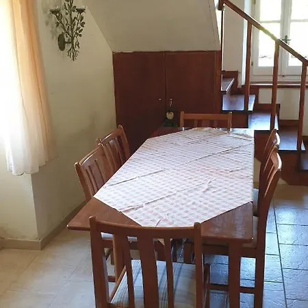 Olive * Anapaftiria
